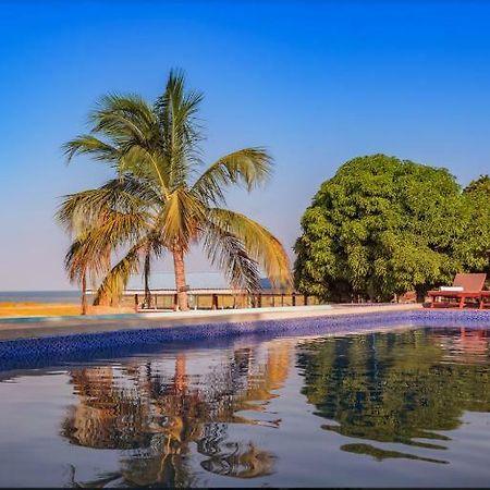 Blue Waters By Serendib Salima Exterior foto
